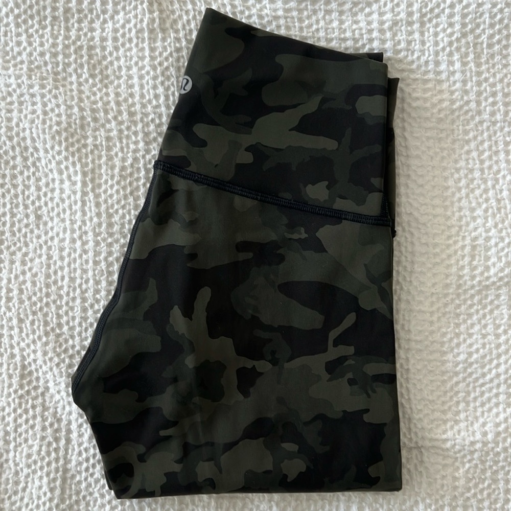 Lululemon Winder Under High-Rise Tight 28” Full-On Luxtreme